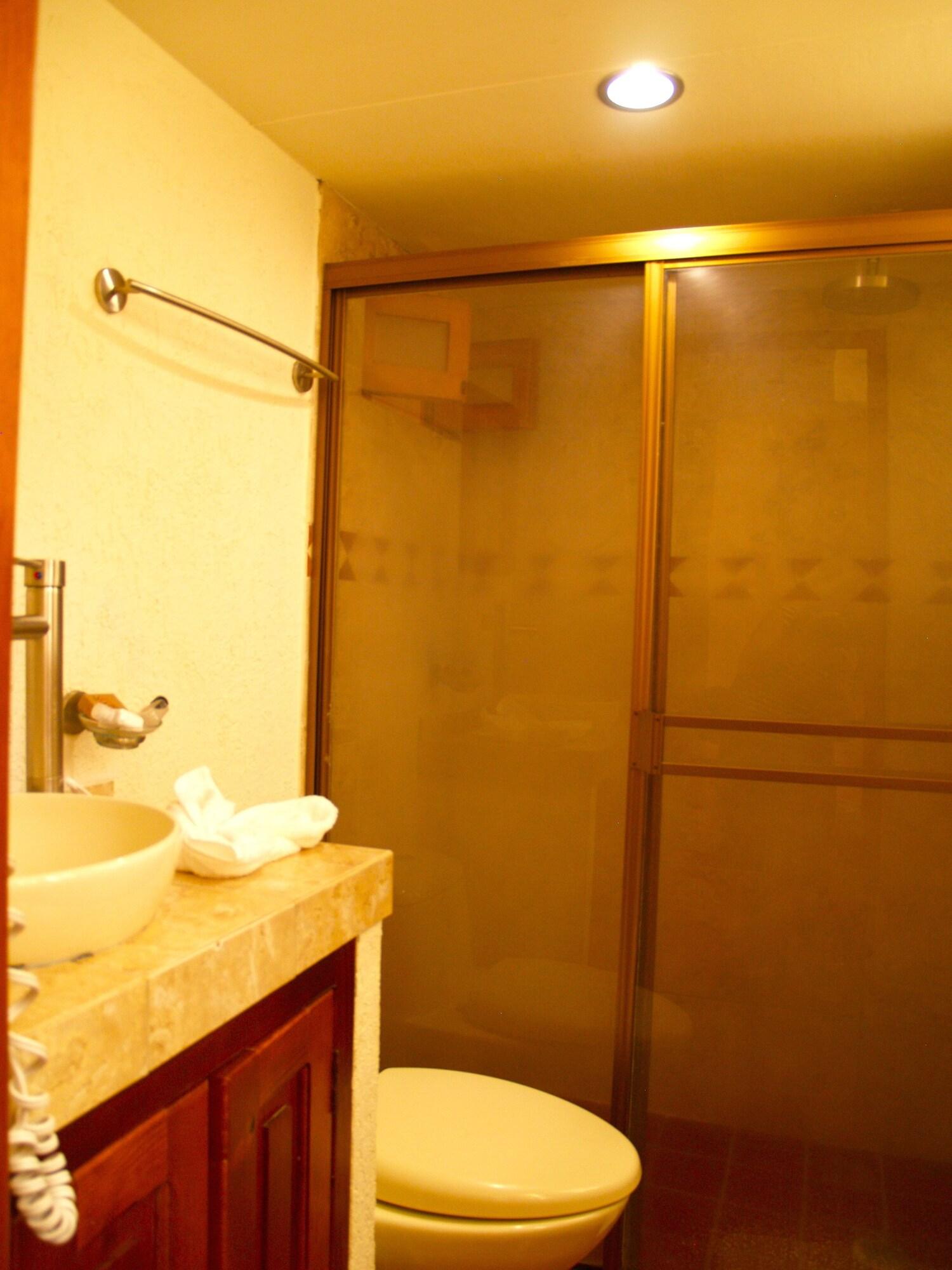 Hotel Refugio Agustino Morelia Extérieur photo